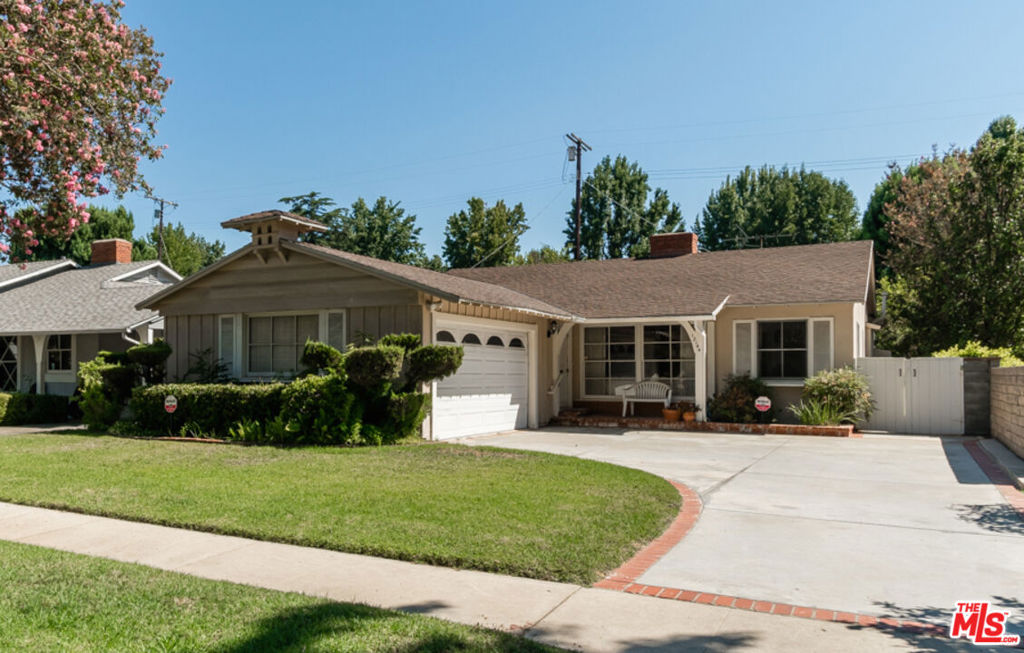 First time on the market since 1985! Discover the opportunity to create your dream home with this charming fixer-upper in a prime location. This property is brimming with potential for those with a vision. This spacious 1,819 sqft home, offers 3 bedrooms and 2.5 bathrooms. The inviting living room serves as the home's centerpiece, featuring cozy fireplace that adds warmth and character. In addition to main living room, the home offers a den, offering extra space for entertainment, playroom, or even a home office. A large 2-car garage and an extra-large driveway provide ample parking for you and your guests. The back yard is a serene and peaceful oasis with flowers and trees for pure relaxation. Whether you're an investor looking to renovate or a homeowner eager to customize, this property is the perfect project. Don't miss out on this rare opportunity to build equity and create a home tailored to your taste.